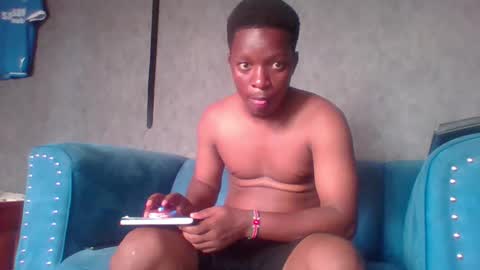 Snapshot of hotguyy001 chatting on 03-12-25, 09:55 hotguyy001 online show from 03-12-25, 09:55