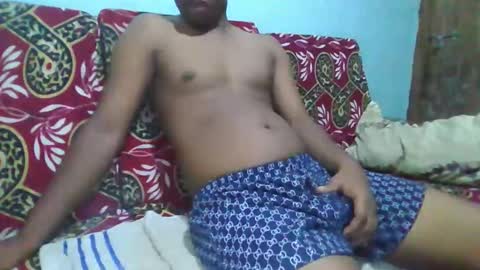 Snapshot of hotguyy001 chatting on 12-01-25, 01:54 hotguyy001 online show from 12-01-25, 01:54