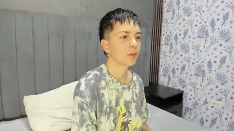 hannah online show from 12-02-25, 01:00