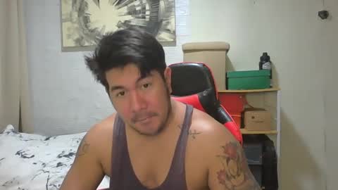 Snapshot of hothunkybear23 chatting on 12-08-24, 01:35 Khel online show from 12-08-24, 01:35