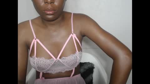 hotjessie0 online show from 03-09-25, 04:38