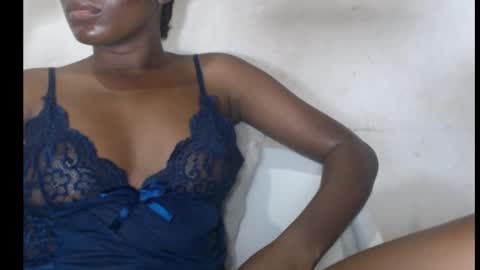 hotjessie0 online show from 09-23-25, 05:10