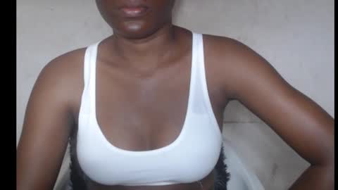 hotjessie0 online show from 10-13-25, 04:34