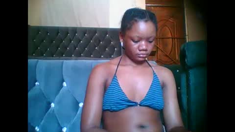 LOYCE online show from 11-17-25, 01:06