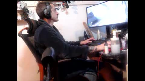 hotkinkytat online show from 01-01-25, 01:48