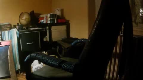 hotleopold online show from 12-14-25, 10:14