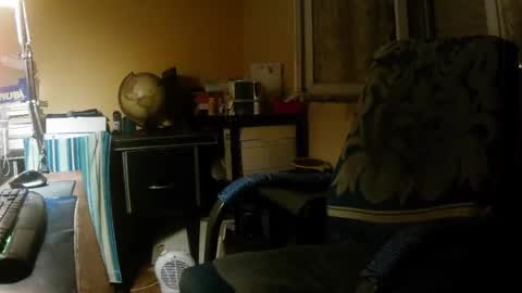 hotleopold online show from 04-16-26, 08:53