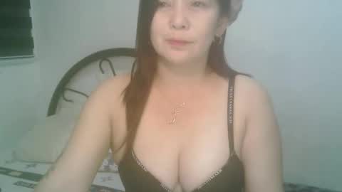 hotmamajen4u online show from 09-26-25, 12:14