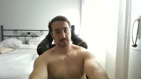 hotman_40_ online show from 04-16-26, 03:35