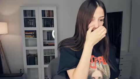 Cherry  online show from 02-22-26, 08:46