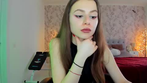 hotmolly_ online show from 02-25-26, 10:58