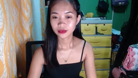 hotmom_gia online show from 12-02-24, 07:47