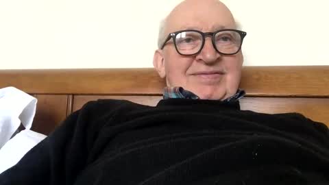 hotmuff99 online show from 01-14-25, 12:03