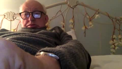 hotmuff99 online show from 01-19-25, 04:46