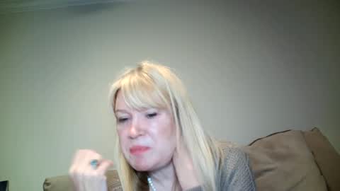 Snapshot of hotpepperrose chatting on 12-05-24, 11:49 hotpepperose online show from 12-05-24, 11:49