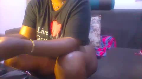 Snapshot of hotrinnah chatting on 10-26-25, 08:26 hotrinnah online show from 10-26-25, 08:26