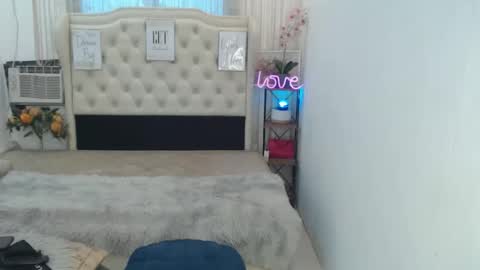 RHICAH online show from 09-10-25, 11:05