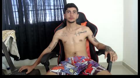 Snapshot of hotsteel420 chatting on 01-11-25, 01:53 hotsteel420 online show from 01-11-25, 01:53