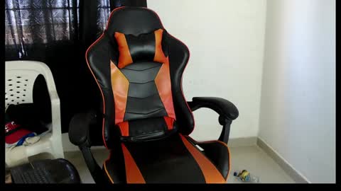 Snapshot of hotsteel420 chatting on 01-31-25, 02:07 hotsteel420 online show from 01-31-25, 02:07