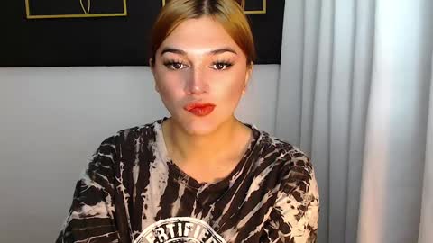 Snapshot of hotstellacumxxx chatting on 12-04-24, 04:54 STELLA online show from 12-04-24, 04:54