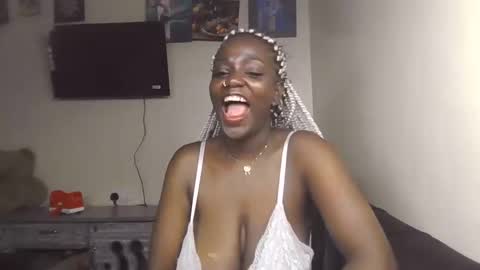 Amalia online show from 01-13-26, 09:09