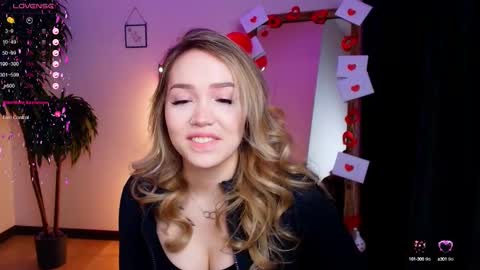 hello Im Eva online show from 02-12-25, 11:07