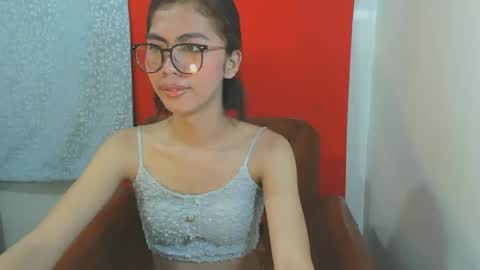 hottestdella69 online show from 10-11-25, 05:28