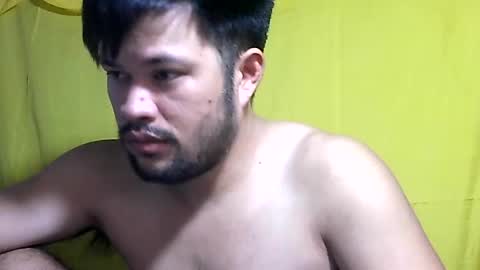 Snapshot of hottestpinoy2323 chatting on 06-25-26, 04:12 HottestPinoy32 online show from 06-25-26, 04:12