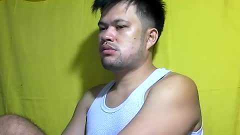 Snapshot of hottestpinoy2323 chatting on 07-05-26, 06:37 HottestPinoy32 online show from 07-05-26, 06:37