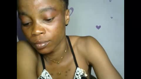 hottie baddie14 online show from 09-23-25, 12:30