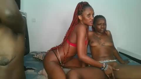 Snapshot of hottie_chyna chatting on 12-15-25, 08:57 hottie_chyna online show from 12-15-25, 08:57