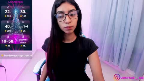 Snapshot of hottie_veronica chatting on 12-30-24, 12:22 Veronica independent model online show from 12-30-24, 12:22