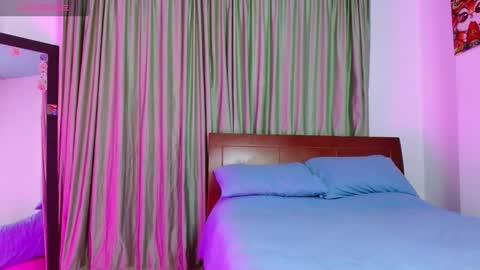 stiven online show from 01-12-25, 07:21