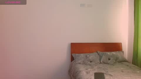 stiven online show from 10-16-25, 05:47