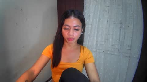 Snapshot of hottiescummerx chatting on 12-12-24, 04:37 N I C A online show from 12-12-24, 04:37