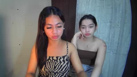 Snapshot of hottiescummerx chatting on 12-13-24, 06:27 N I C A online show from 12-13-24, 06:27