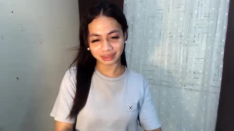 Snapshot of hottiescummerx chatting on 12-24-24, 06:11 N I C A online show from 12-24-24, 06:11