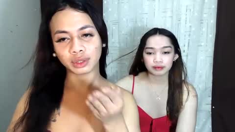 Snapshot of hottiescummerx chatting on 01-08-25, 11:21 N I C A online show from 01-08-25, 11:21