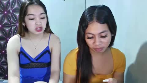 Snapshot of hottiescummerx chatting on 02-04-25, 03:57 N I C A online show from 02-04-25, 03:57