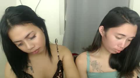 Snapshot of hottiescummerx chatting on 02-14-26, 03:36 N I C A online show from 02-14-26, 03:36