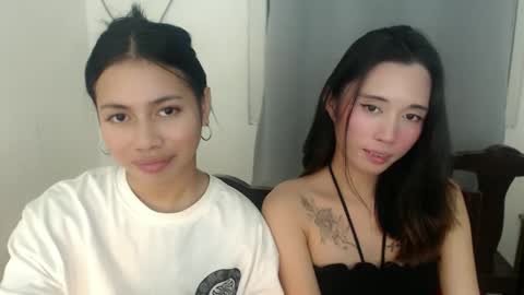 Snapshot of hottiescummerx chatting on 02-21-26, 12:06 N I C A online show from 02-21-26, 12:06