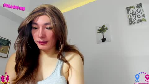 Snapshot of hottycrishinaxx chatting on 12-28-24, 07:11 crishinahotty online show from 12-28-24, 07:11