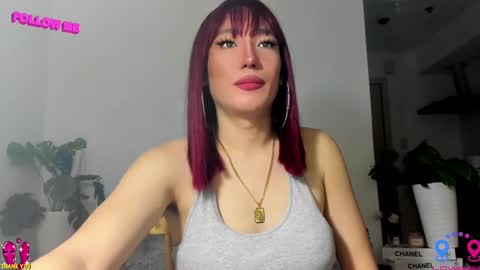 Snapshot of hottycrishinaxx chatting on 02-15-25, 09:15 crishinahotty online show from 02-15-25, 09:15