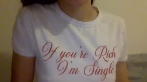 Snapshot of hotwinterxx chatting on 01-08-25, 04:23 Hotwixx online show from 01-08-25, 04:23