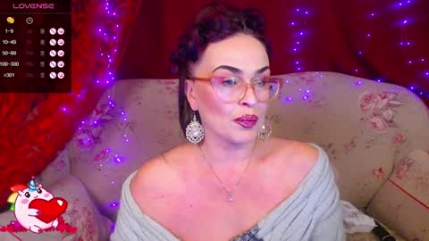 Hotzlata online show from 02-08-25, 08:21