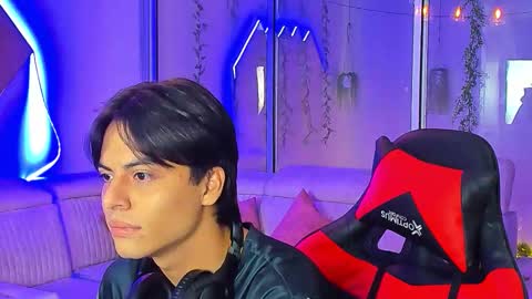 Snapshot of houseofwarrios chatting on 02-24-26, 05:38 we are Harry Jersi pablo and our mod talco online show from 02-24-26, 05:38