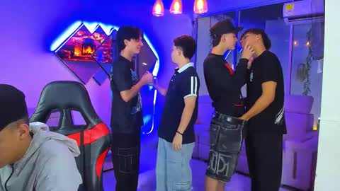 we are Harry Jersi pablo and our mod talco online show from 02-26-26, 05:39