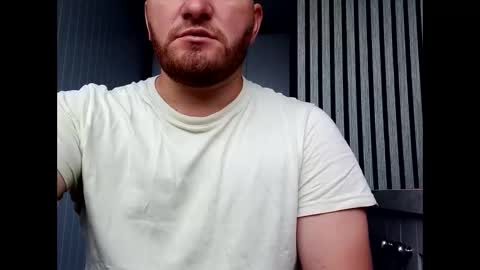 houskji8 online show from 10-12-25, 08:02