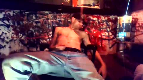 Snapshot of howbowdadareboy33 chatting on 12-11-24, 11:21 ask me online show from 12-11-24, 11:21