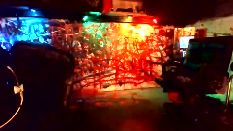 Snapshot of howbowdadareboy33 chatting on 12-12-24, 02:00 ask me online show from 12-12-24, 02:00